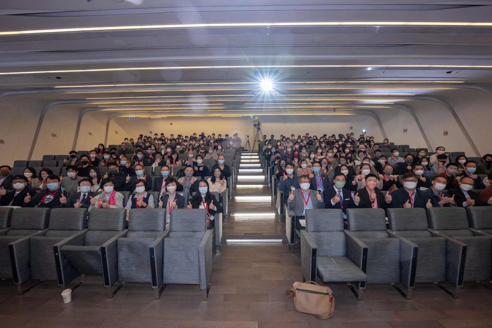 「實踐研究–社工建立社會資本的過程」 2022年度研討會﹕疫境中的社區工作、社區復原及發展導向–回顧