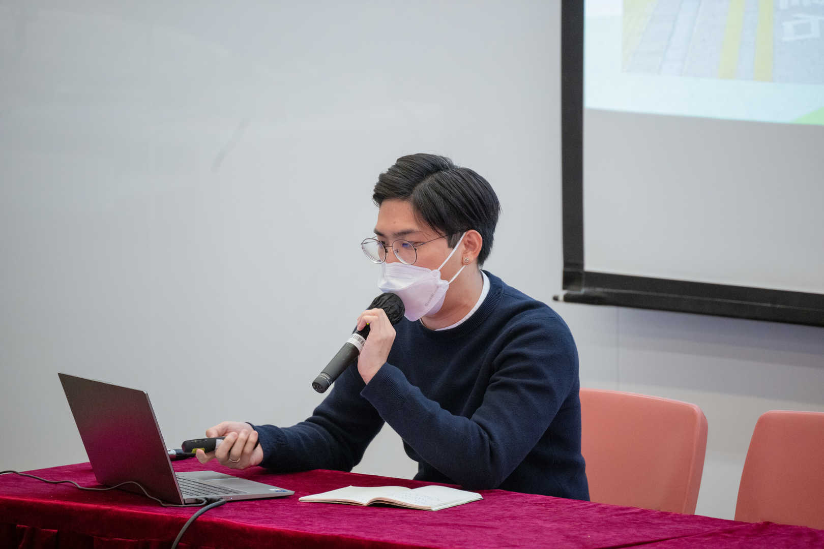 「實踐研究–社工建立社會資本的過程」 2022年度研討會﹕疫境中的社區工作、社區復原及發展導向–回顧